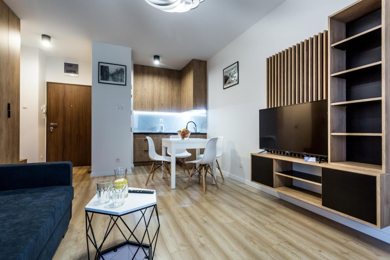 Resinest Apartamenty Jurowiecka J17 Białystok Extérieur photo