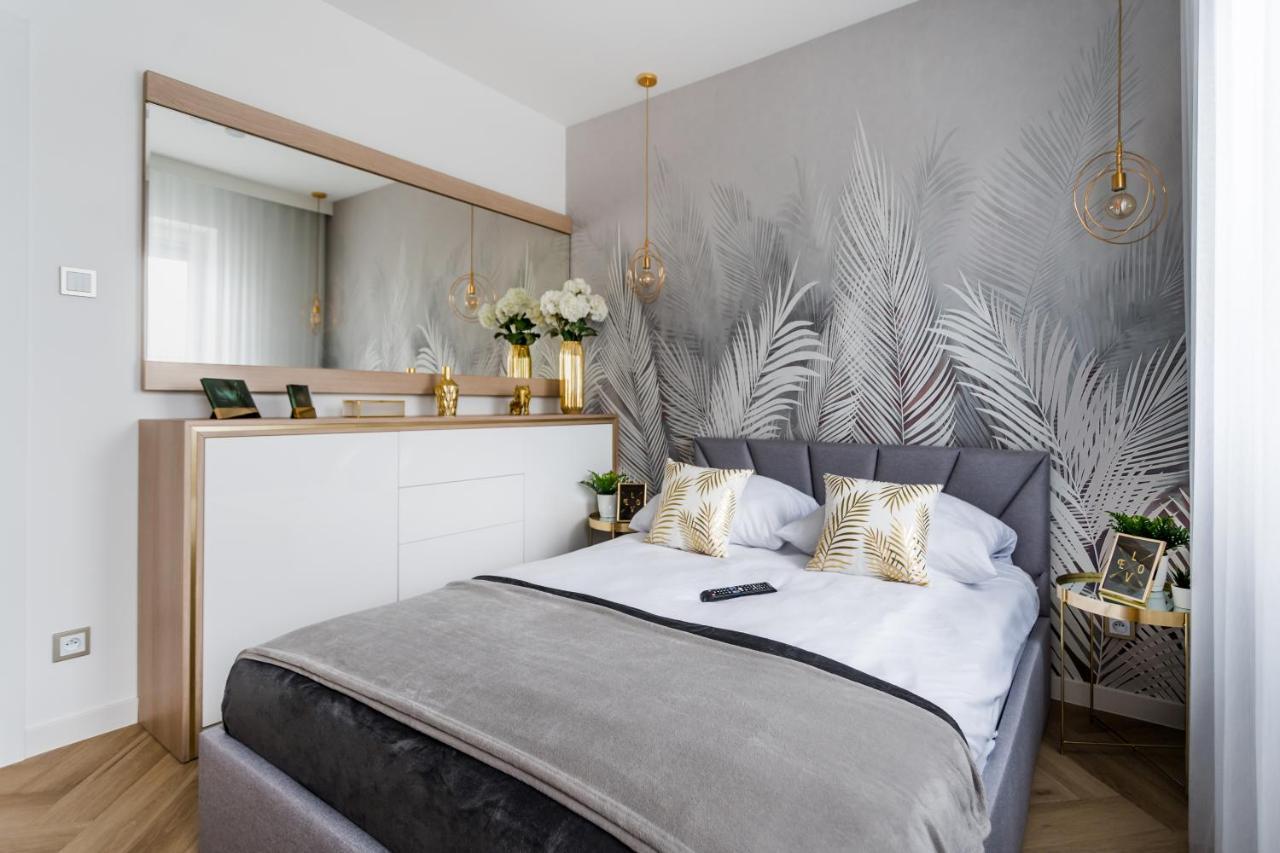 Resinest Apartamenty Jurowiecka J17 Białystok Extérieur photo