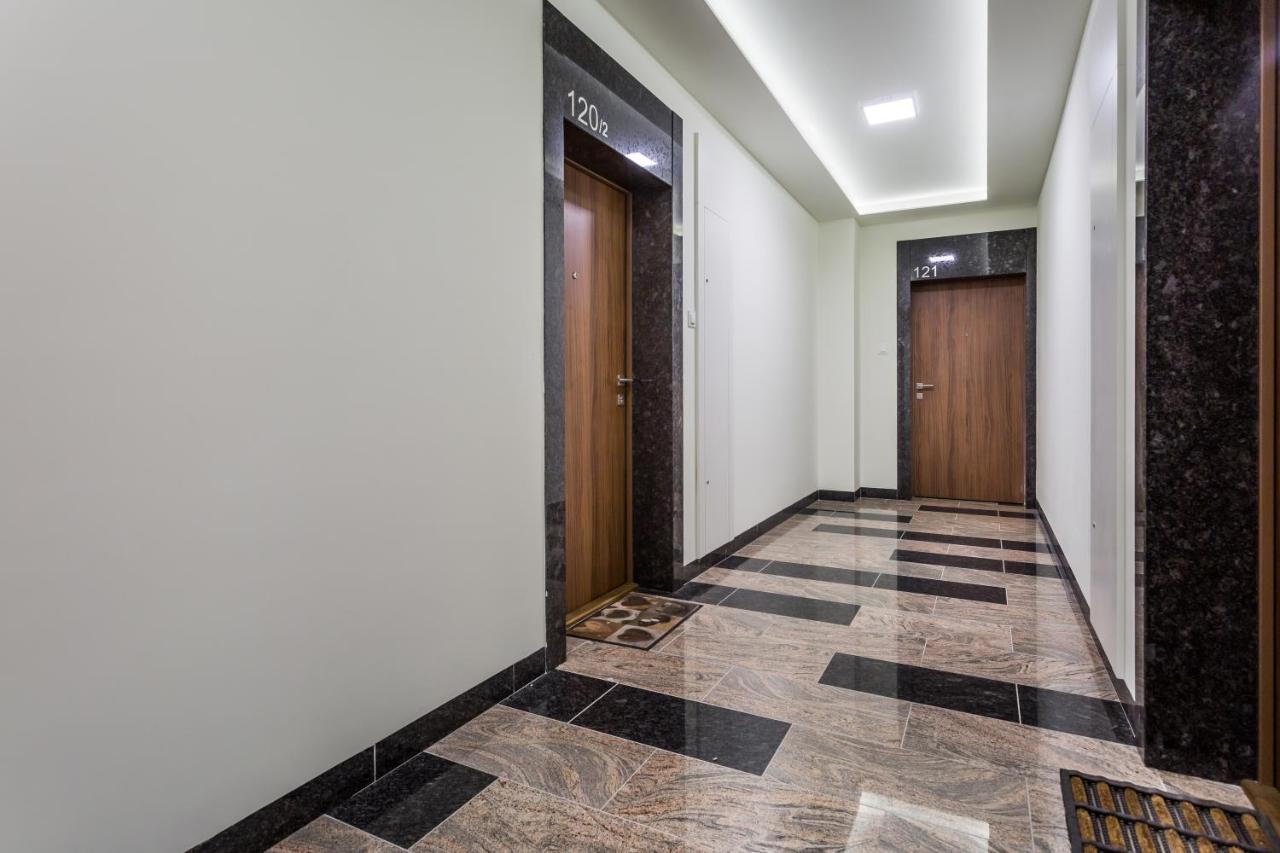 Resinest Apartamenty Jurowiecka J17 Białystok Extérieur photo