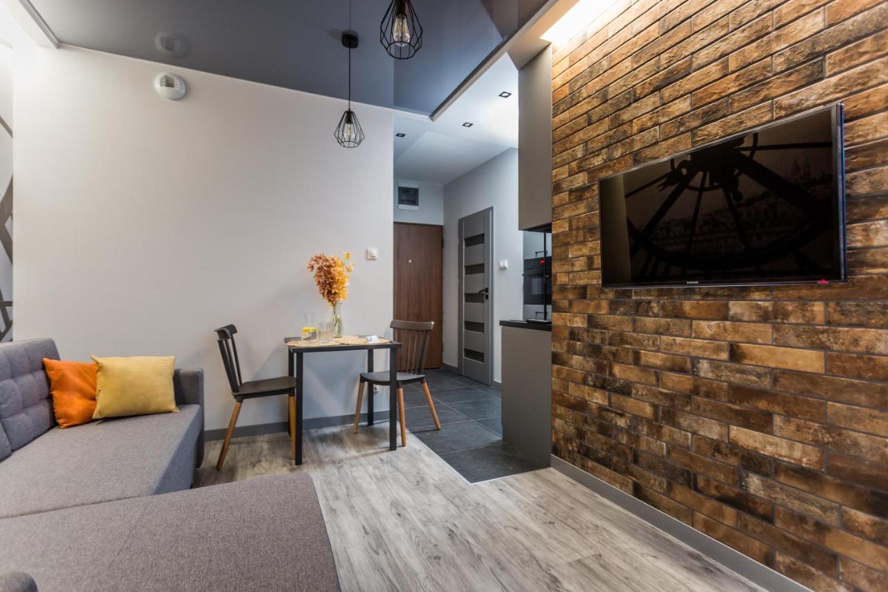 Resinest Apartamenty Jurowiecka J17 Białystok Extérieur photo