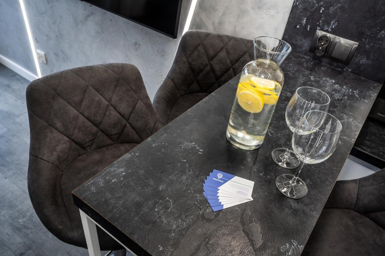 Resinest Apartamenty Jurowiecka J17 Białystok Extérieur photo